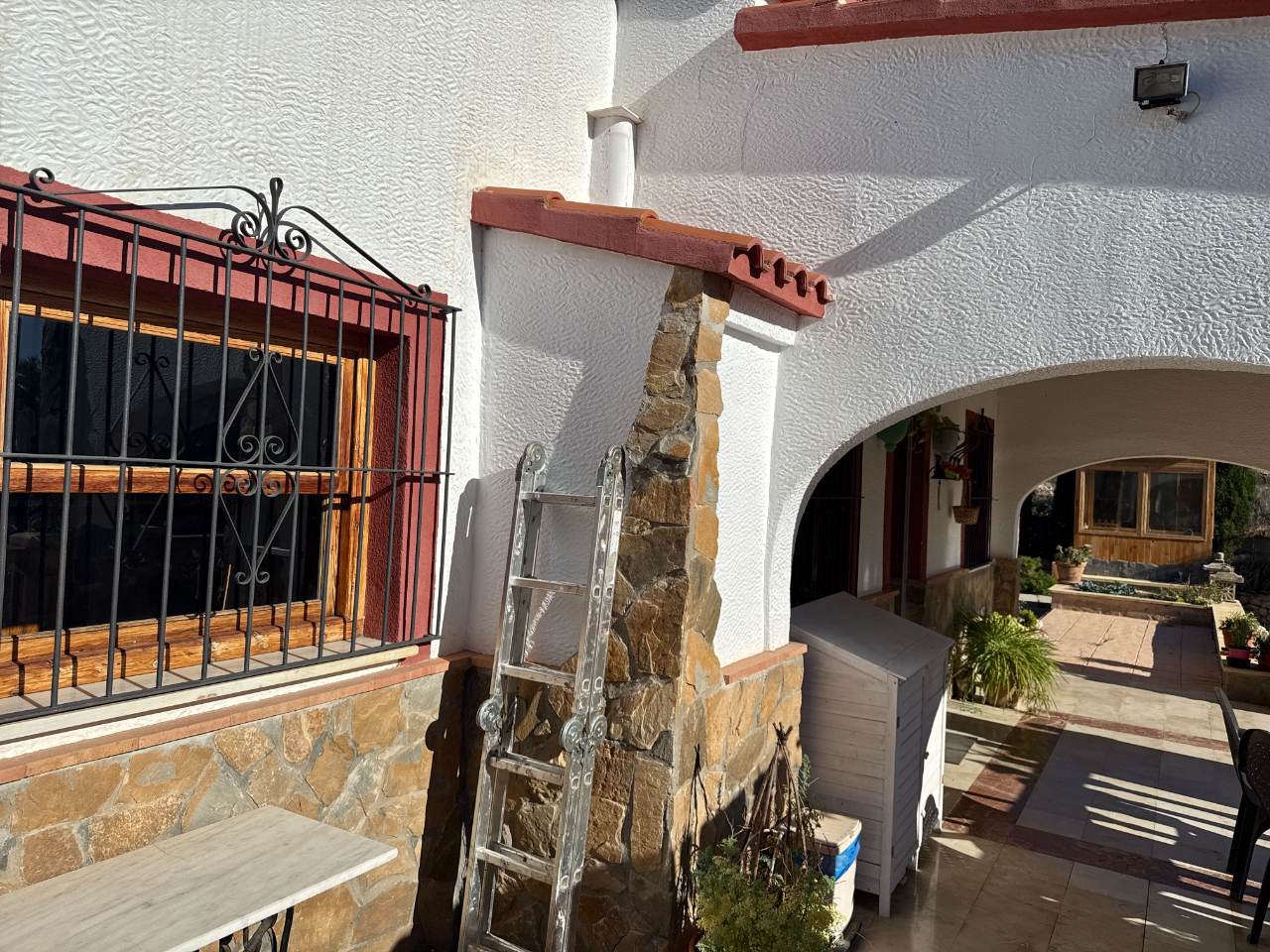 Chalet con piscina en partida Cucuch - Novelda